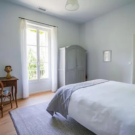 No. 1 St Emilion Villa *